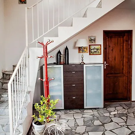 Guest house Tanja Saints Constantine and Helena